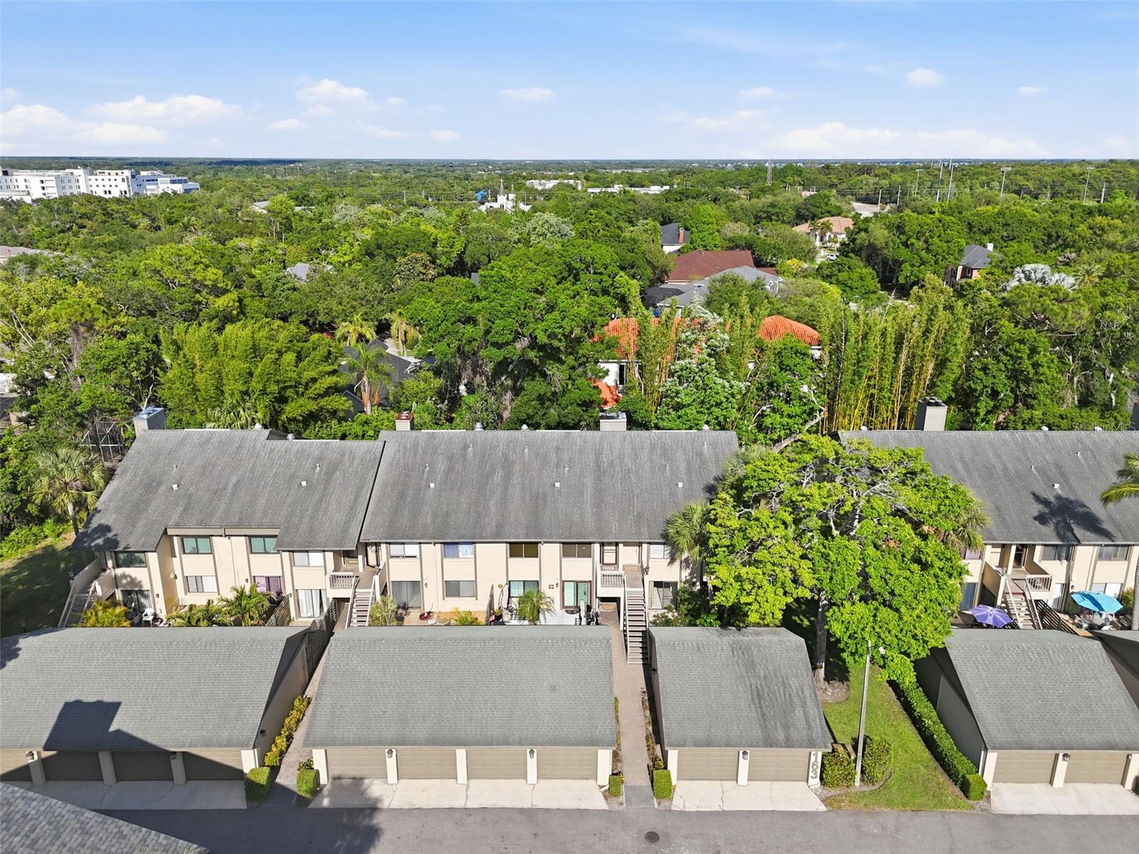 3163 Landmark Dr #615, Clearwater, FL 33761