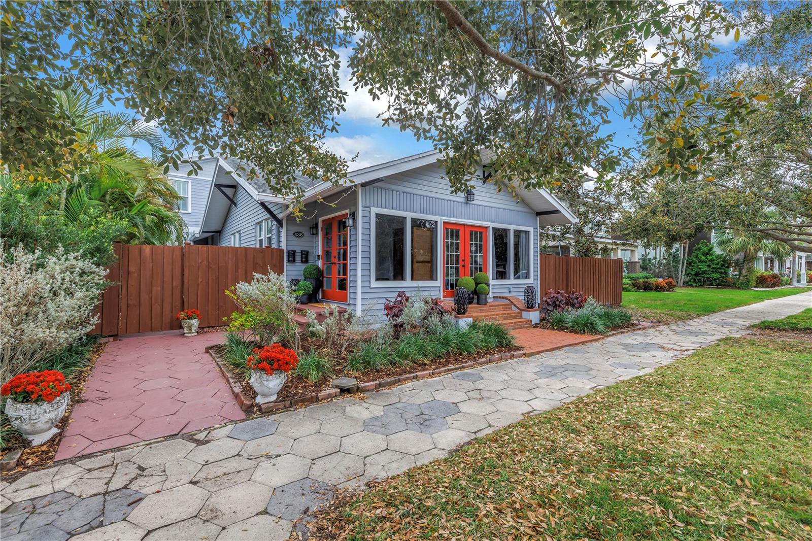 436 12th Ave NE, St Petersburg, FL 33701