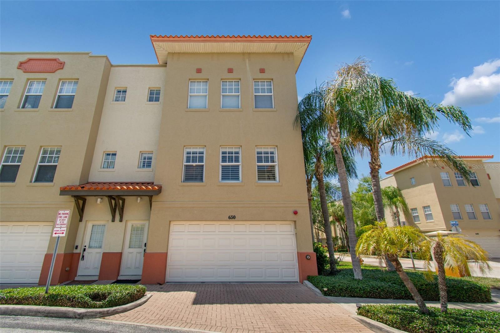 650 Siren Wind Ln, Clearwater, FL 33756