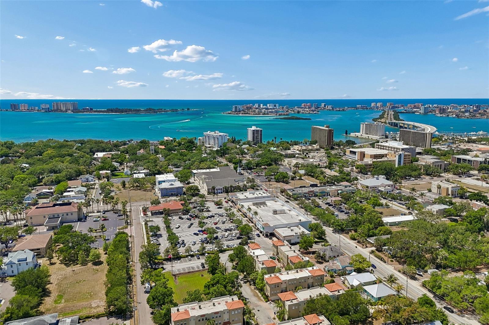 650 Siren Wind Ln, Clearwater, FL 33756