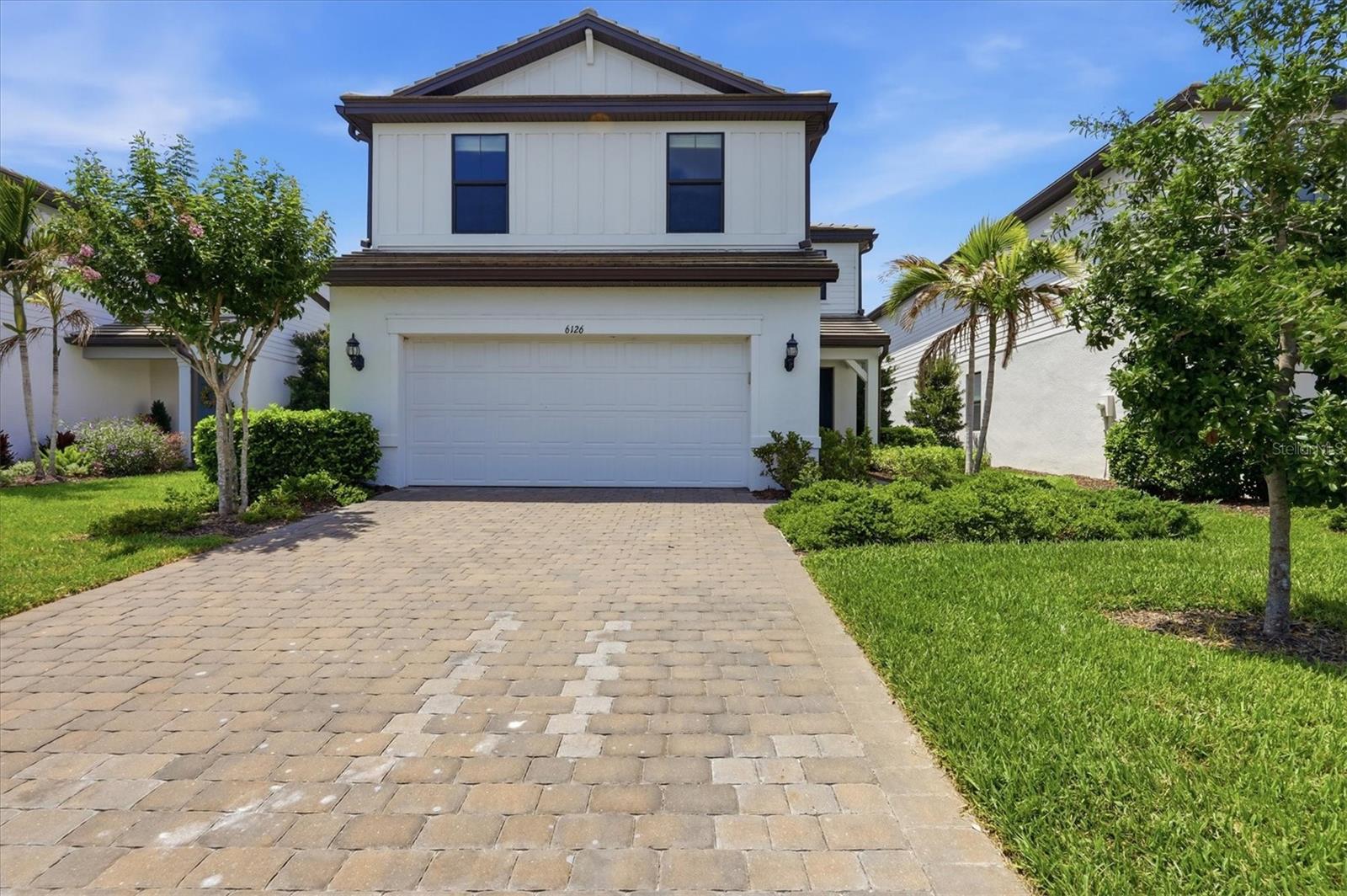 6126 Bluestar Ct, Lakewood Ranch, FL 34211