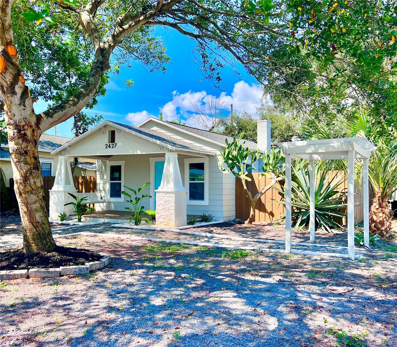 2427 32nd Ave N, St Petersburg, FL 33713