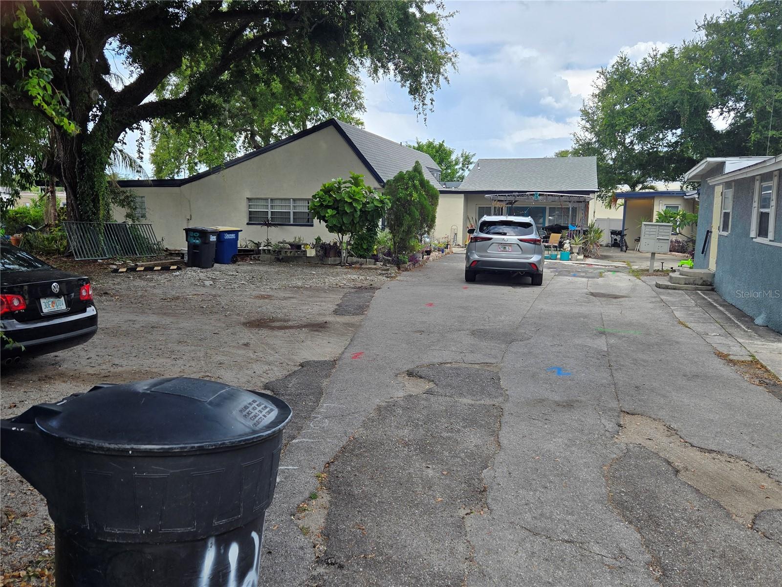 1118 Harris Ln, Clearwater, FL 33756