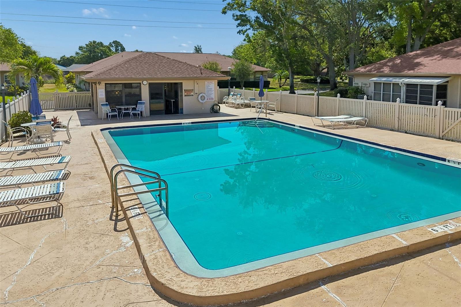 2460 Northside Dr #604, Clearwater, FL 33761