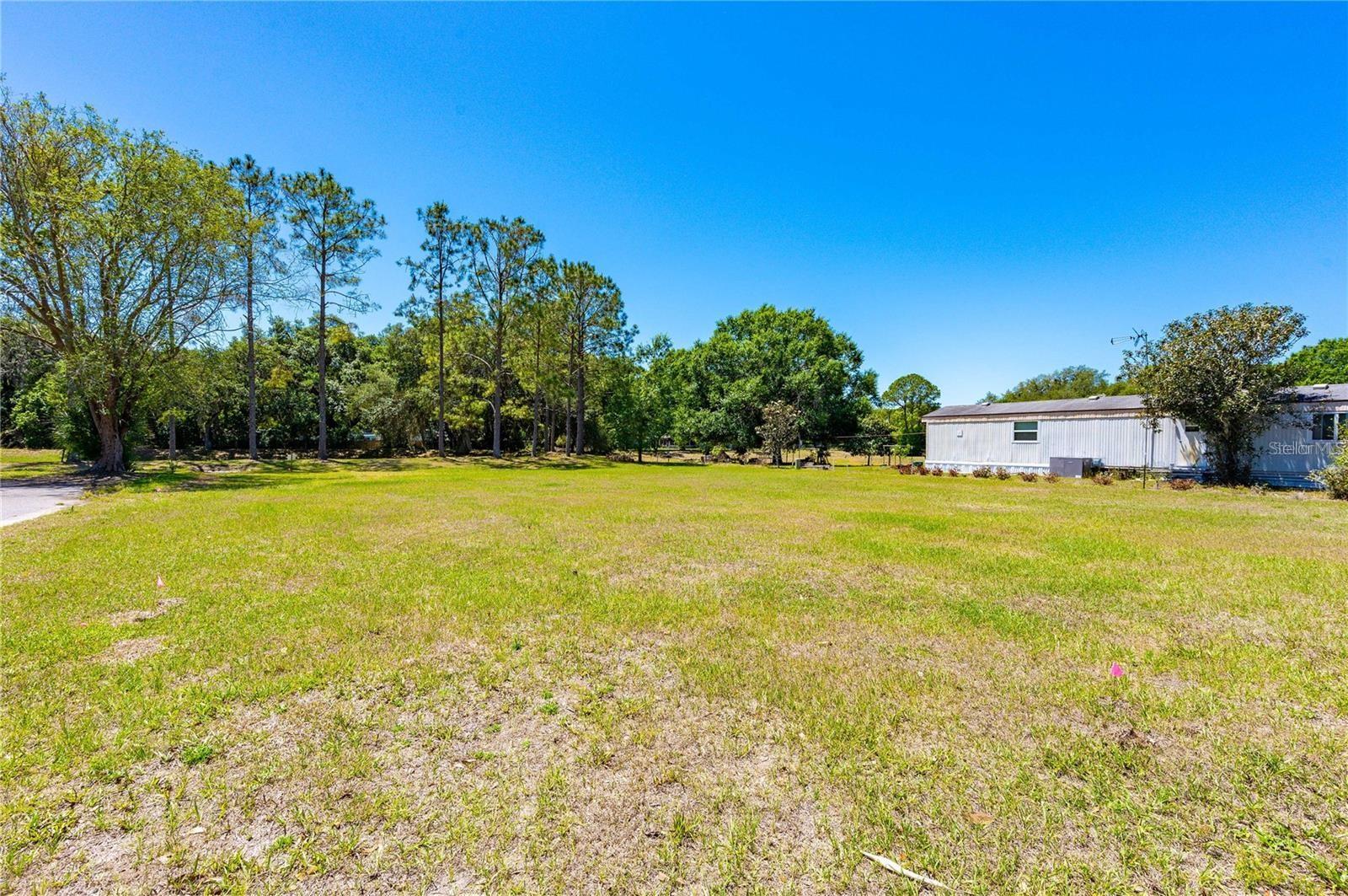 Chris Dr, Wesley Chapel, FL 33543