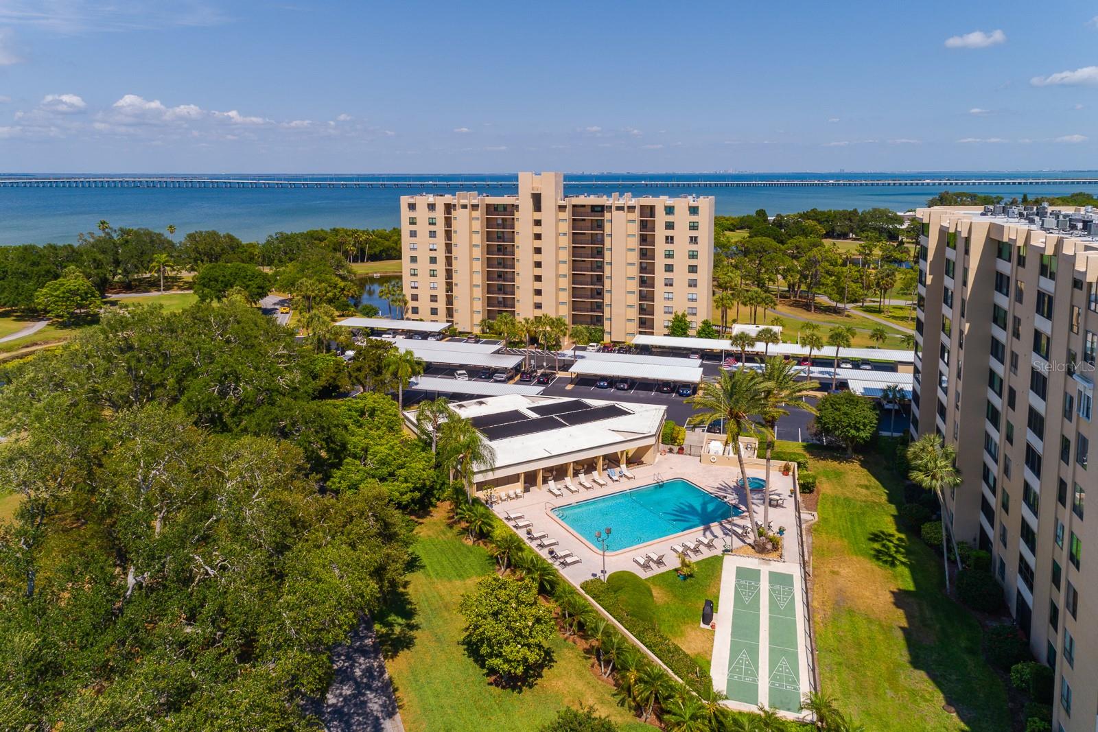 2620 Cove Cay Dr #904, Clearwater, FL 33760