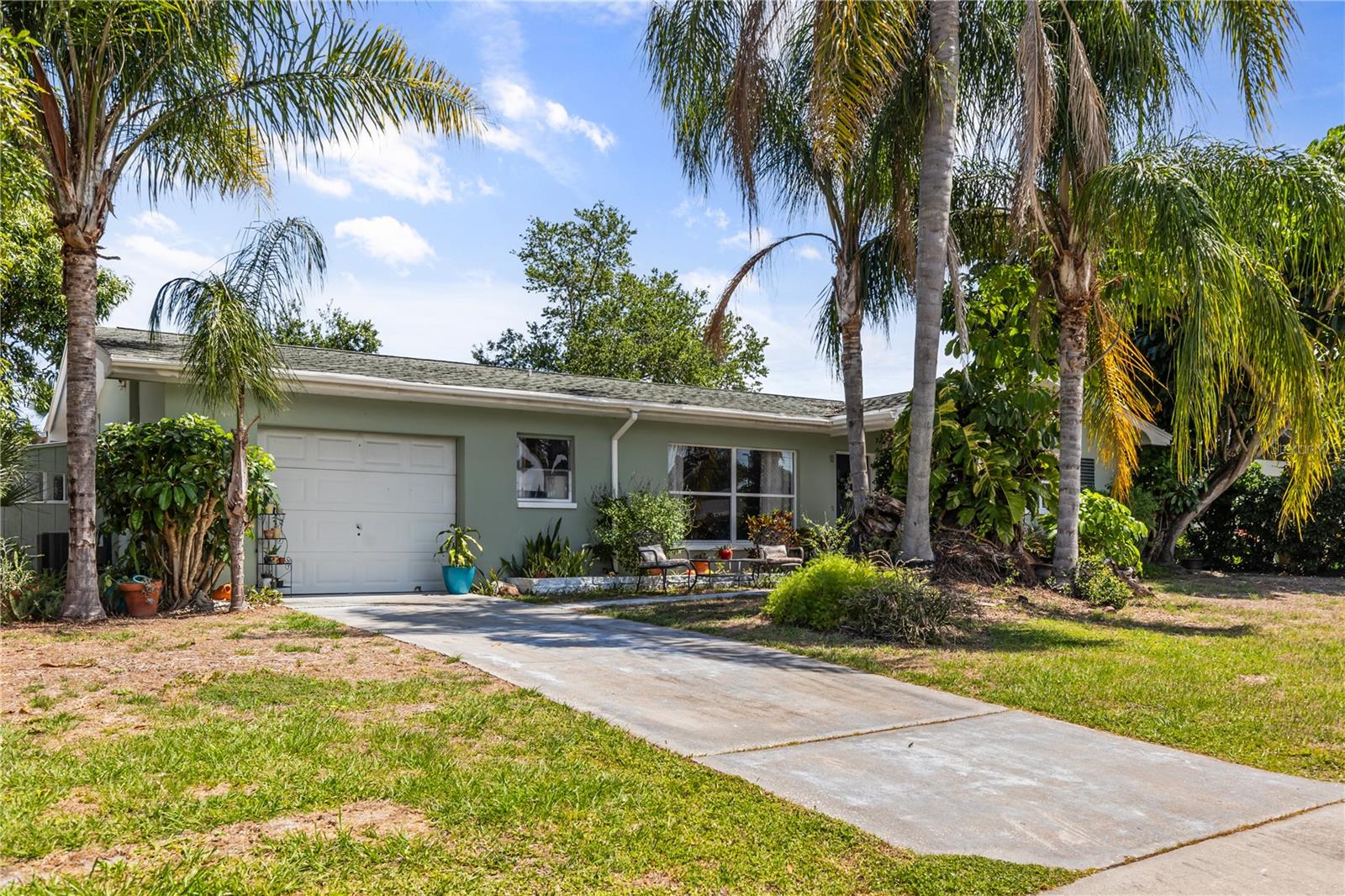 1508 Erin Ln, Clearwater, FL 33755
