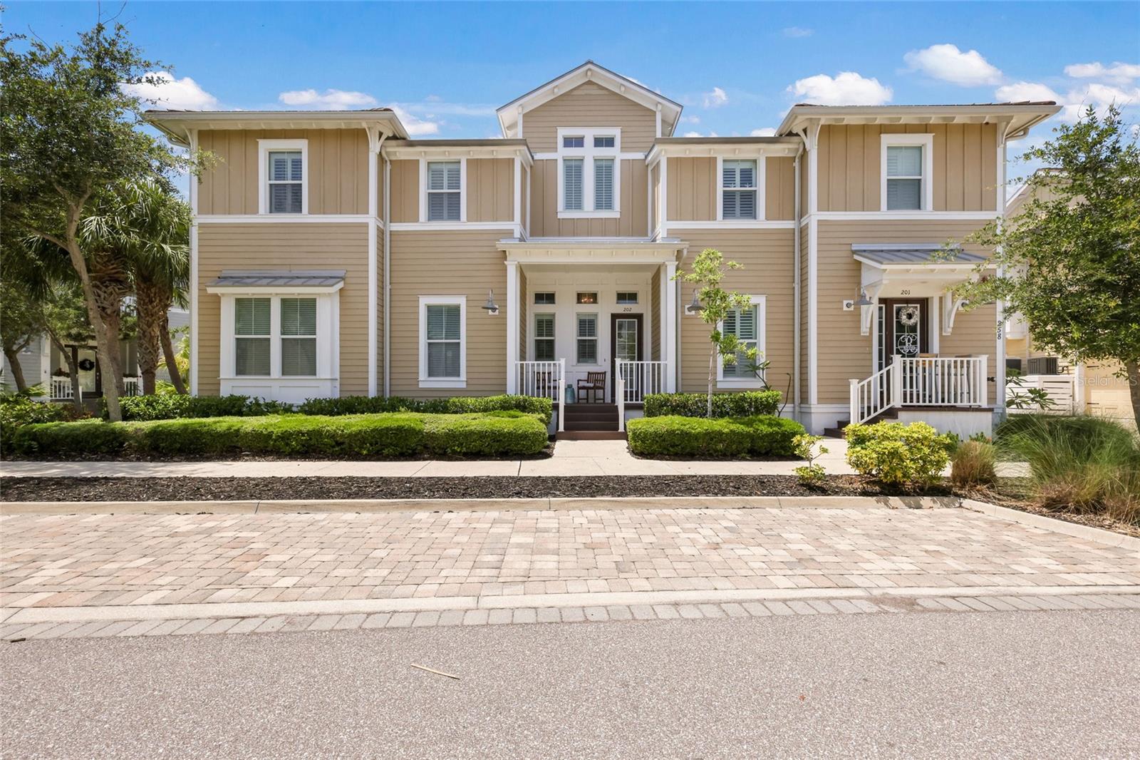 258 Sapphire Lake Dr #202, Bradenton, FL 34209