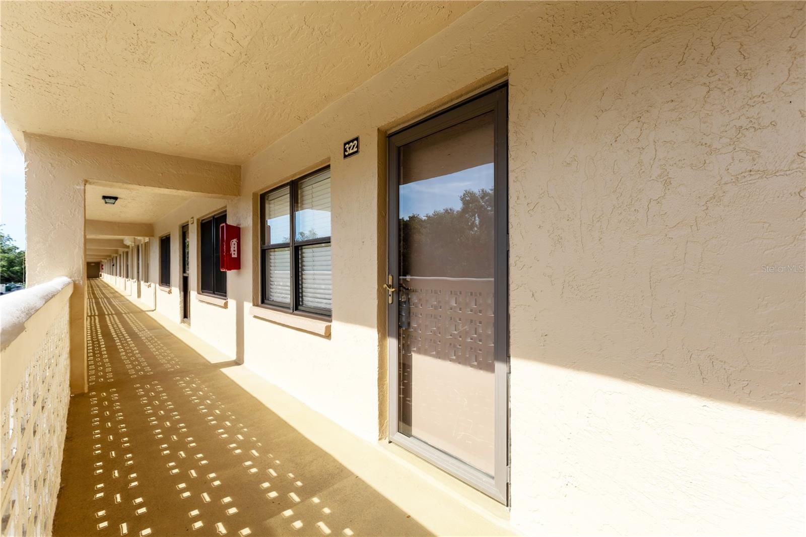 5080 Locust St NE #322, St Petersburg, FL 33703