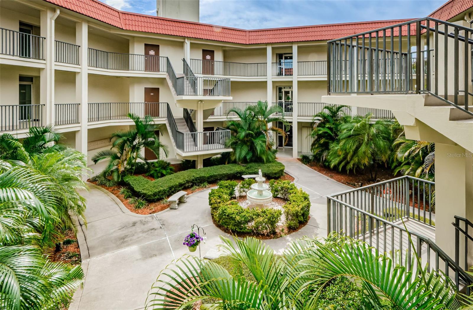 2700 Bayshore Blvd #2205, Dunedin, FL 34698