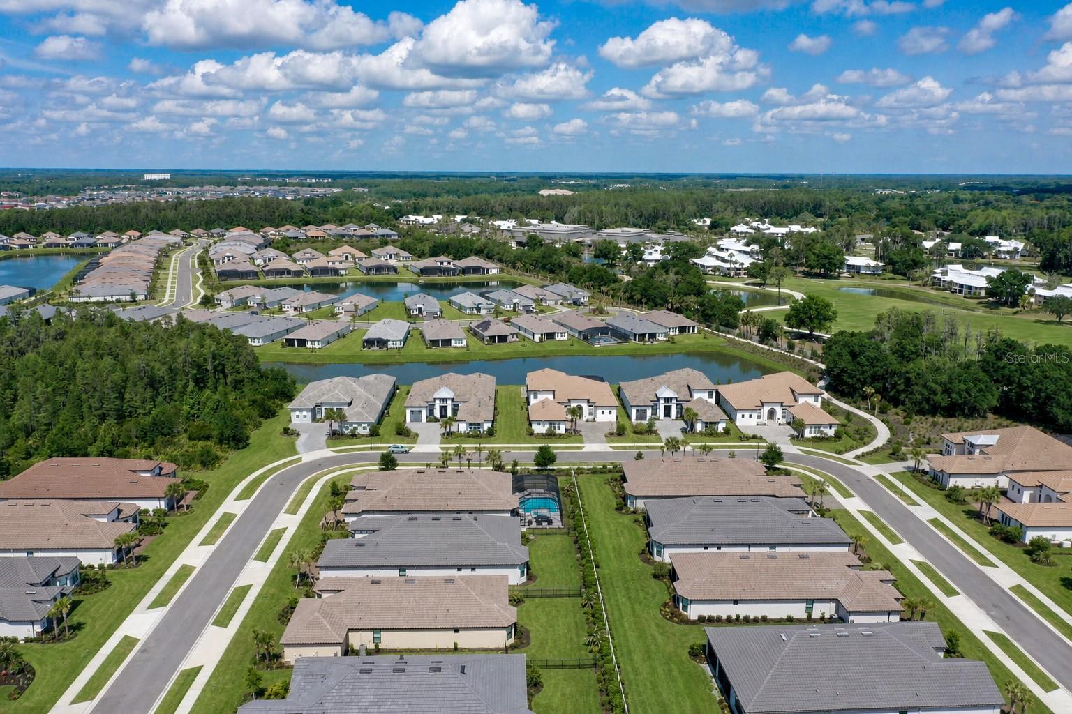 4866 Freccia Loop, Wesley Chapel, FL 33543