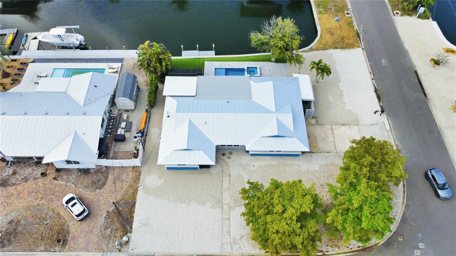 10304 Kingfisher Rd W, Bradenton, FL 34209