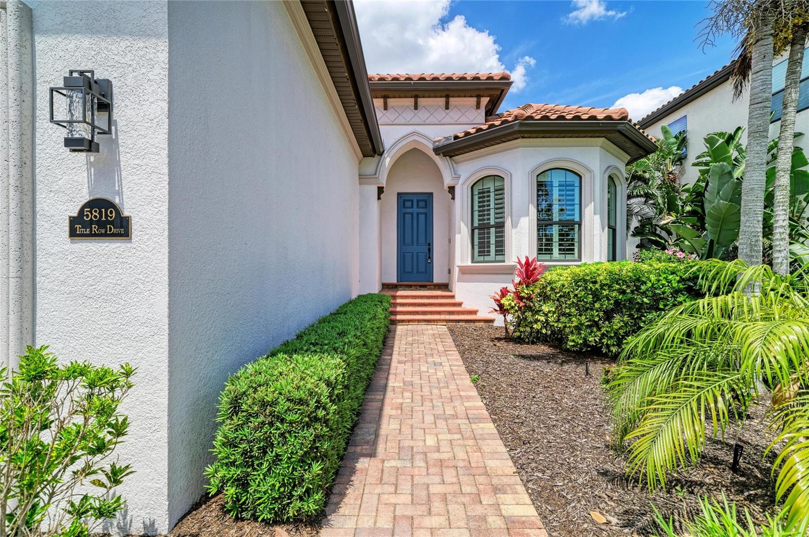5819 Title Row Dr, Bradenton, FL 34210