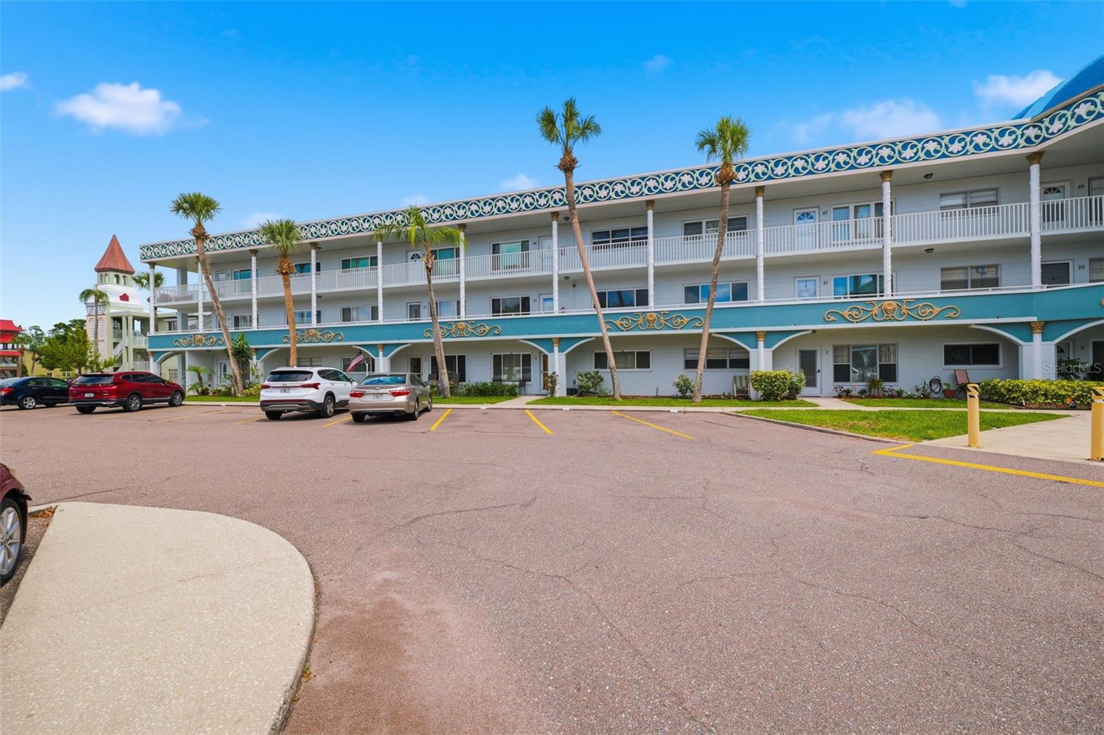 2381 Ecuadorian Way #45, Clearwater, FL 33763