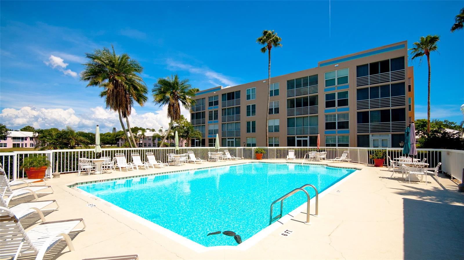 4570 Pinebrook Cir #302, Bradenton, FL 34209