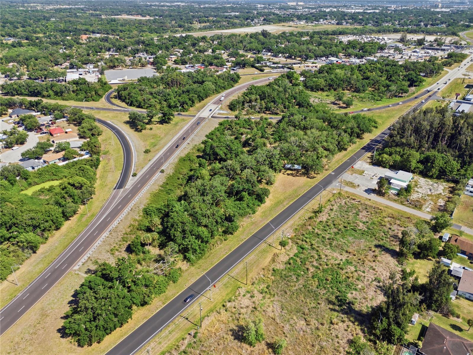 4340 Us 19, Palmetto, FL 34221