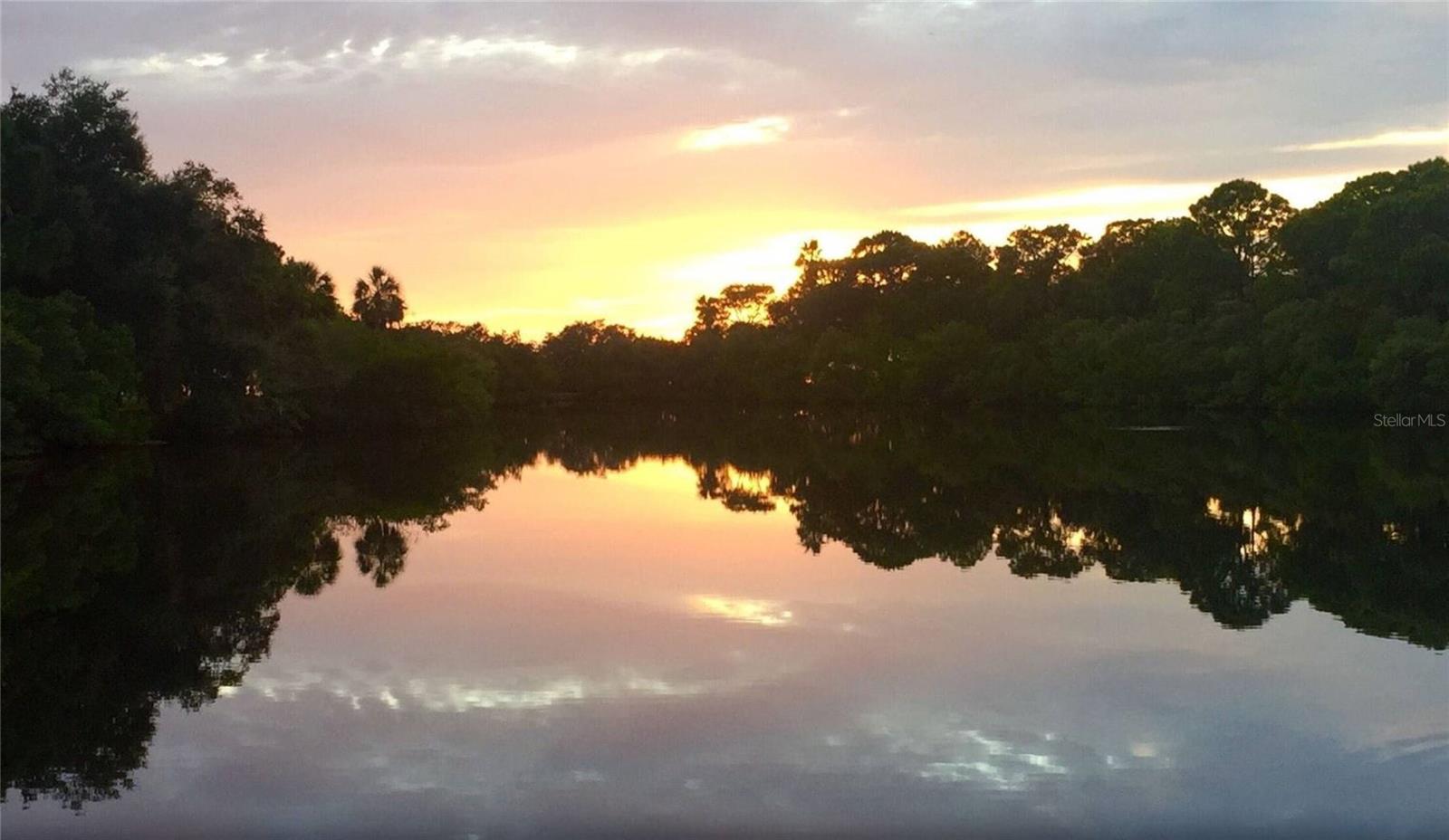 0 Berry Hill Rd, Holiday, FL 34690