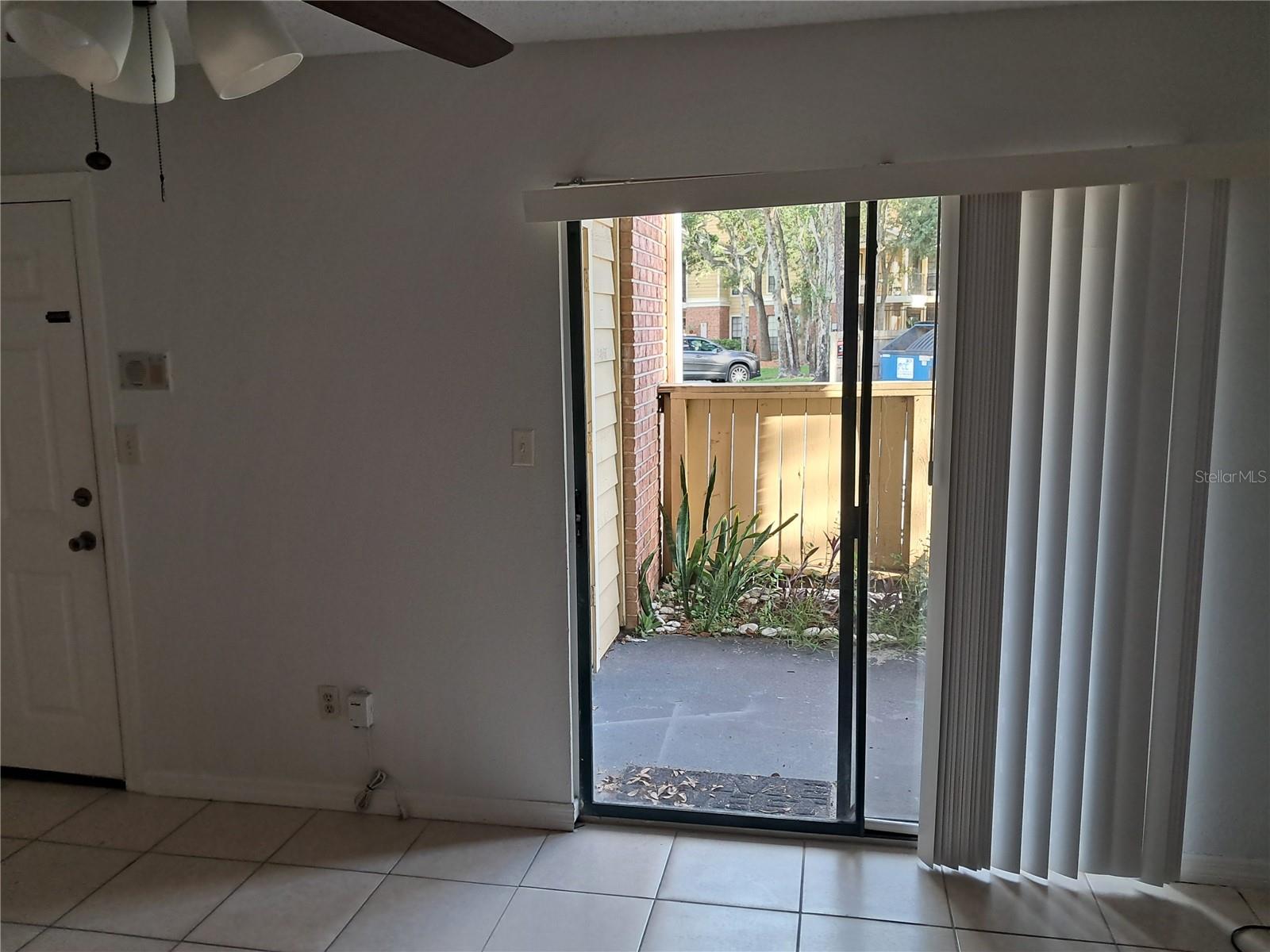 Tampa, FL 33614