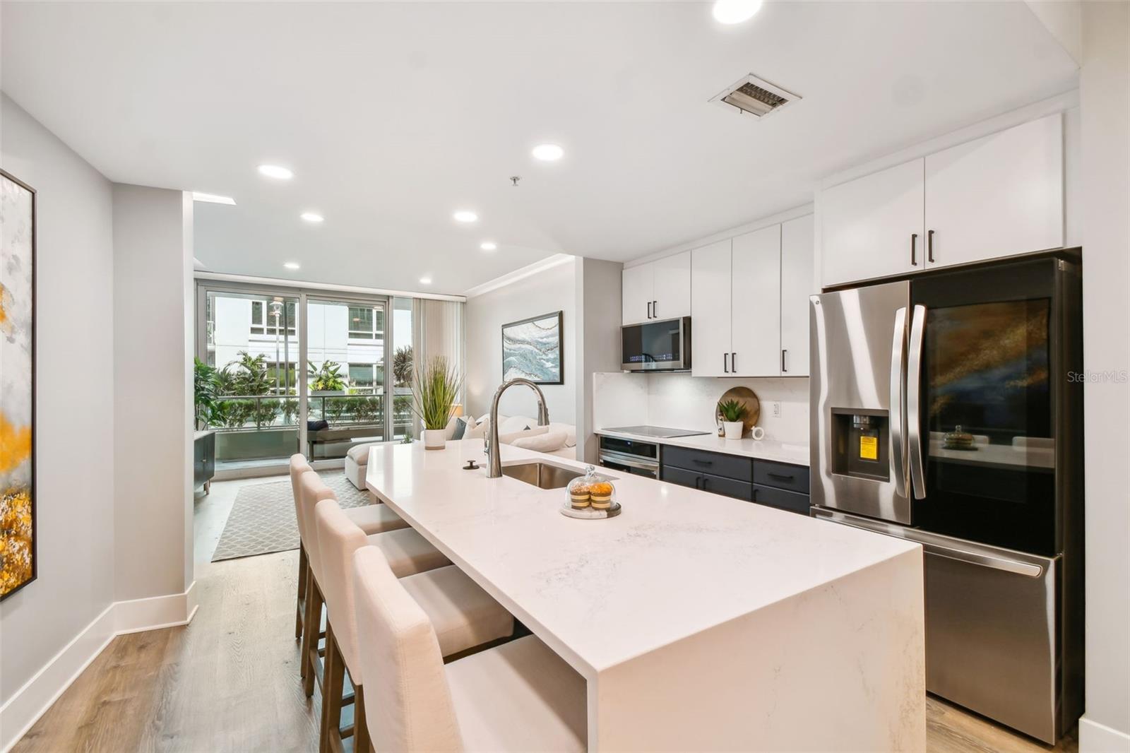 912 Channelside Dr #2316, Tampa, FL 33602