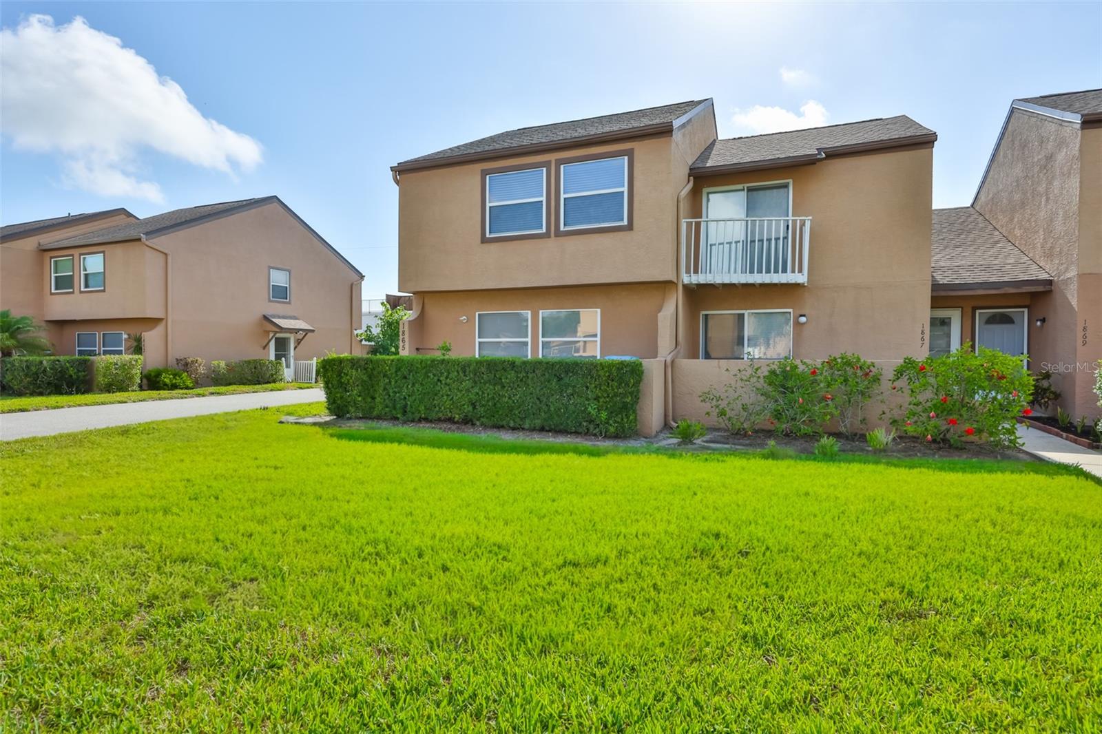 1865 Clearbrooke Dr, Clearwater, FL 33760