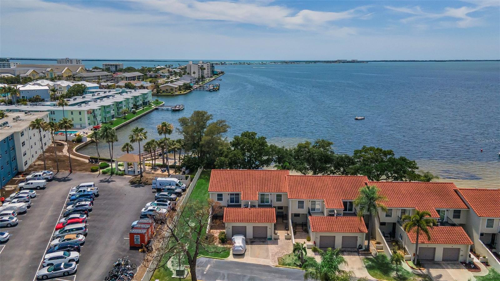 2700 Bayshore Blvd #525, Dunedin, FL 34698