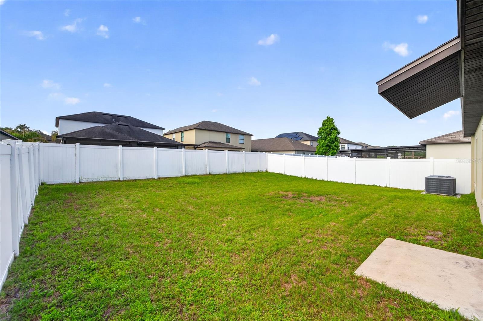 13236 Jeter Creek Dr, Riverview, FL 33579