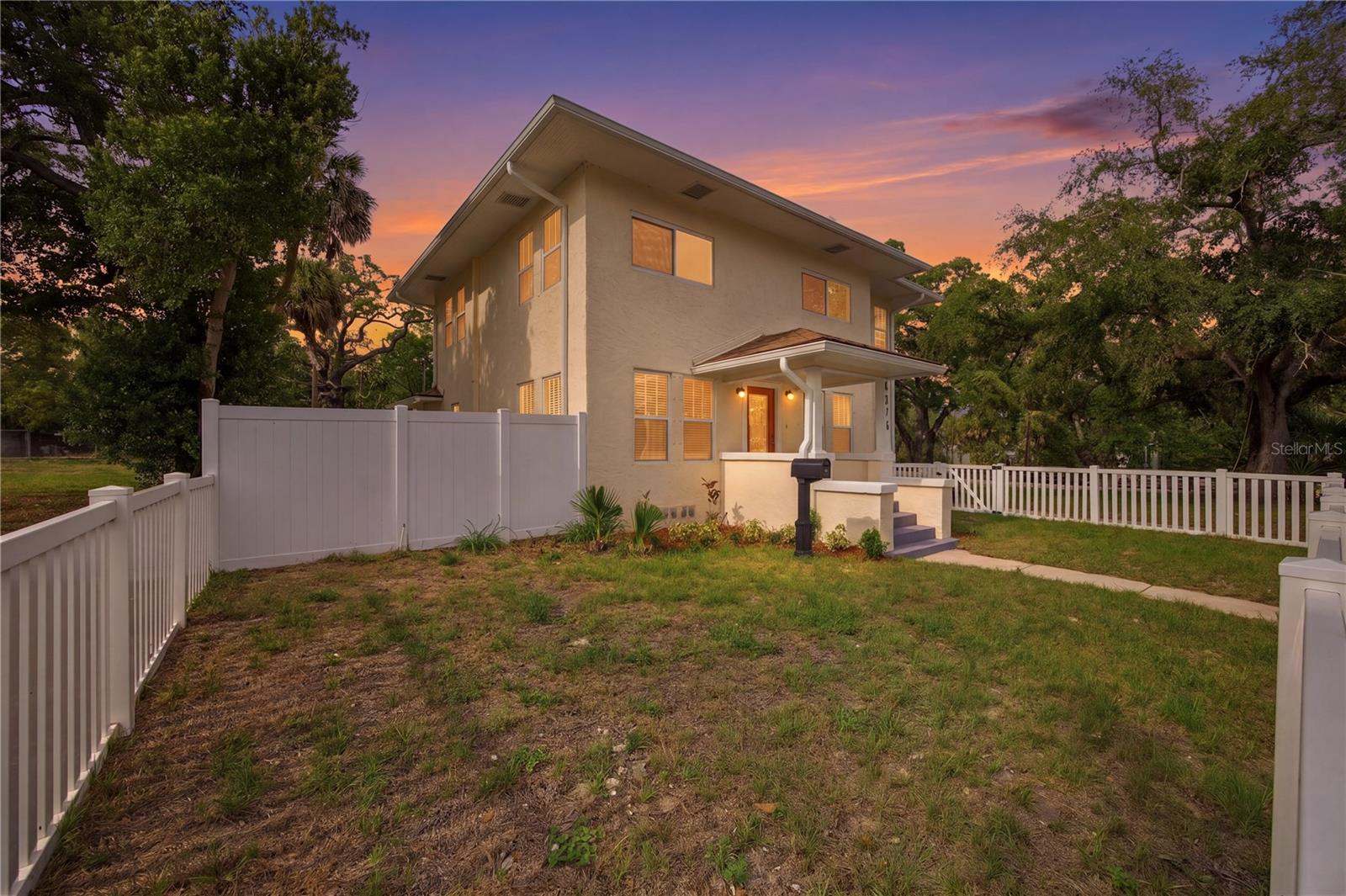 1315 22nd Ave S, St Petersburg, FL 33705