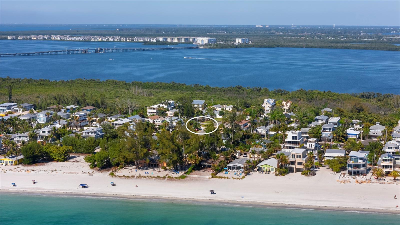 204 29th St, Holmes Beach, FL 34217