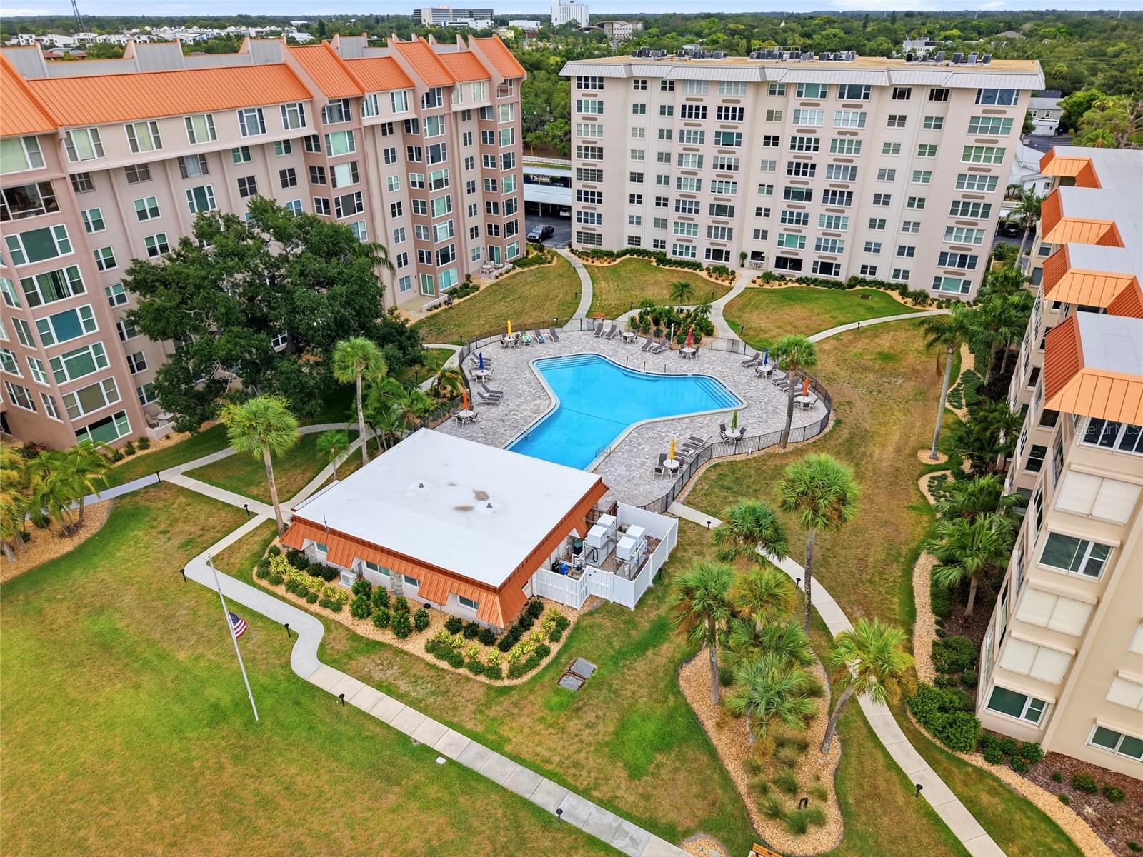 634 Edgewater Dr #844, Dunedin, FL 34698