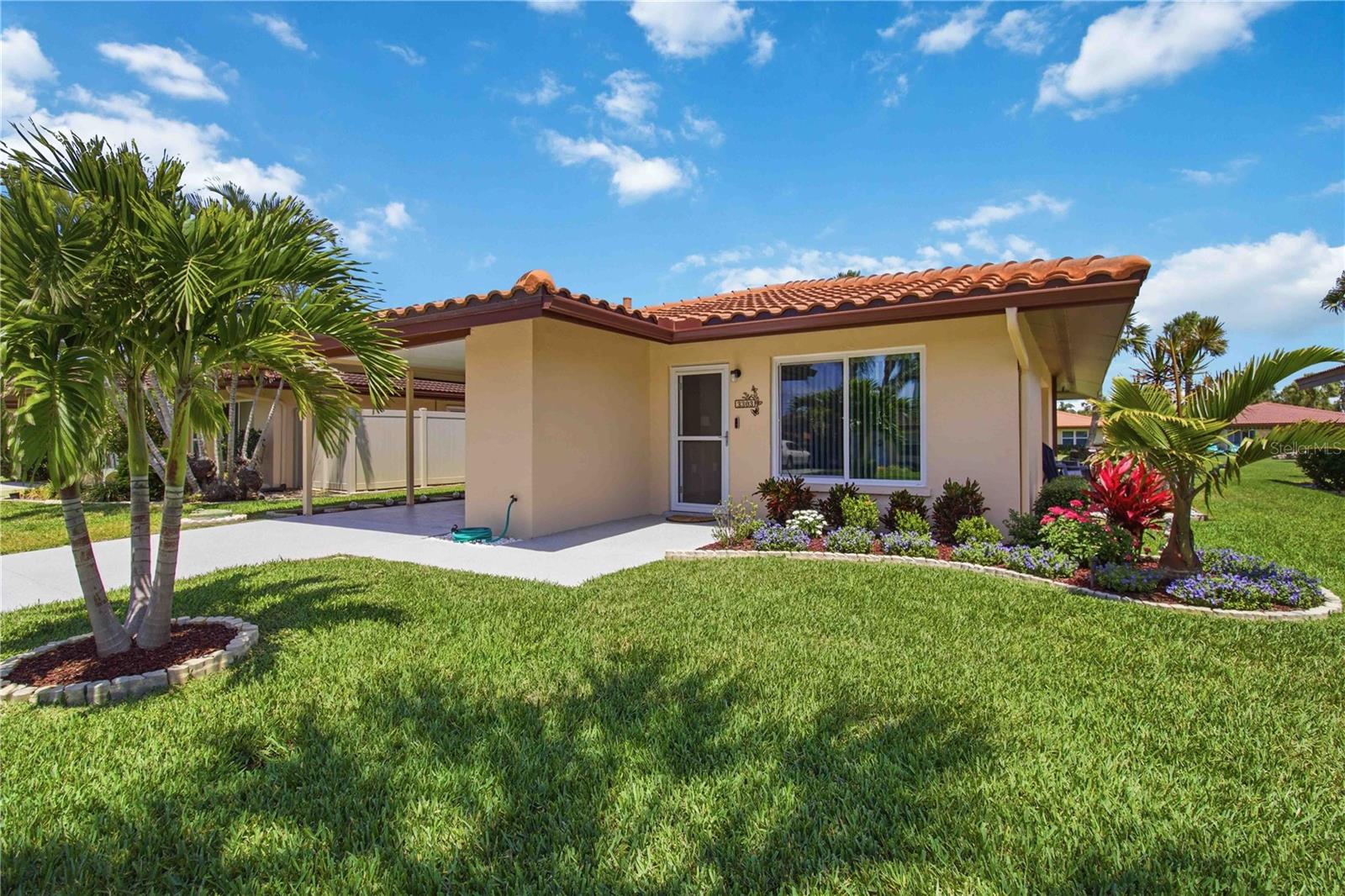 3303 Cambridge Ave, Bradenton, FL 34207