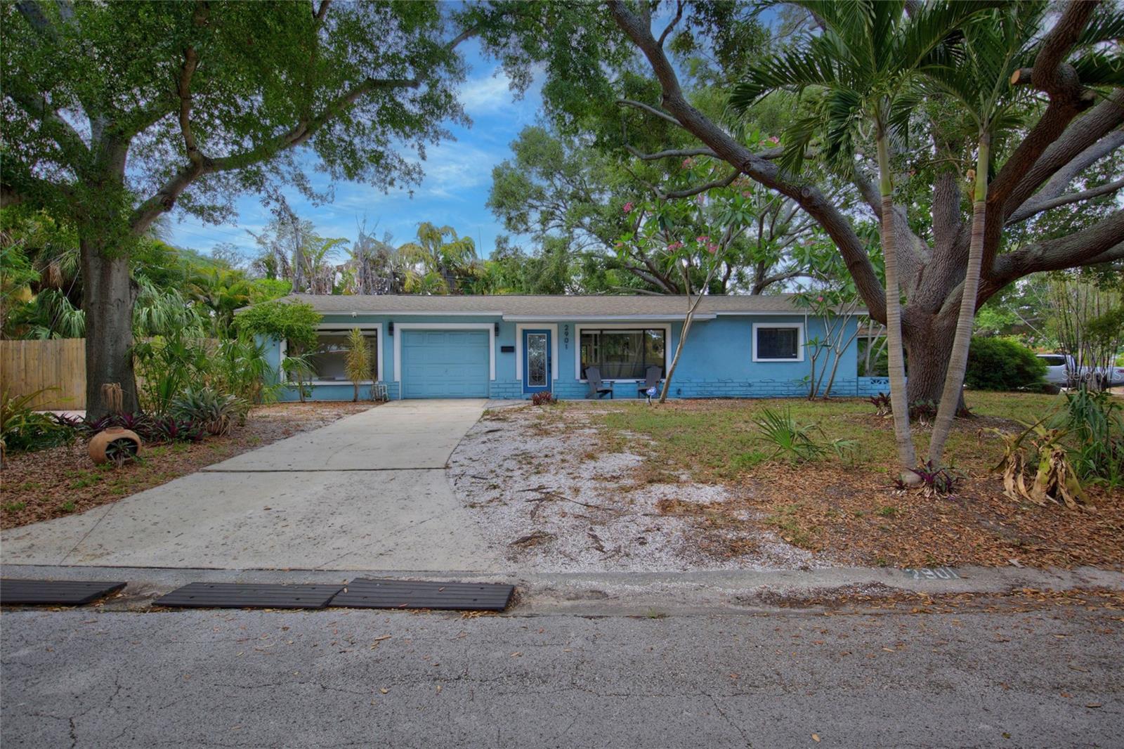 2901 70th St N, St Petersburg, FL 33710