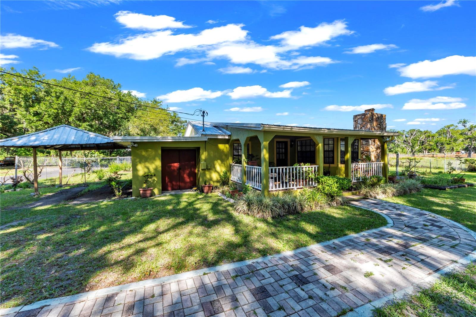 13610 Acker Rd, Dover, FL 33527
