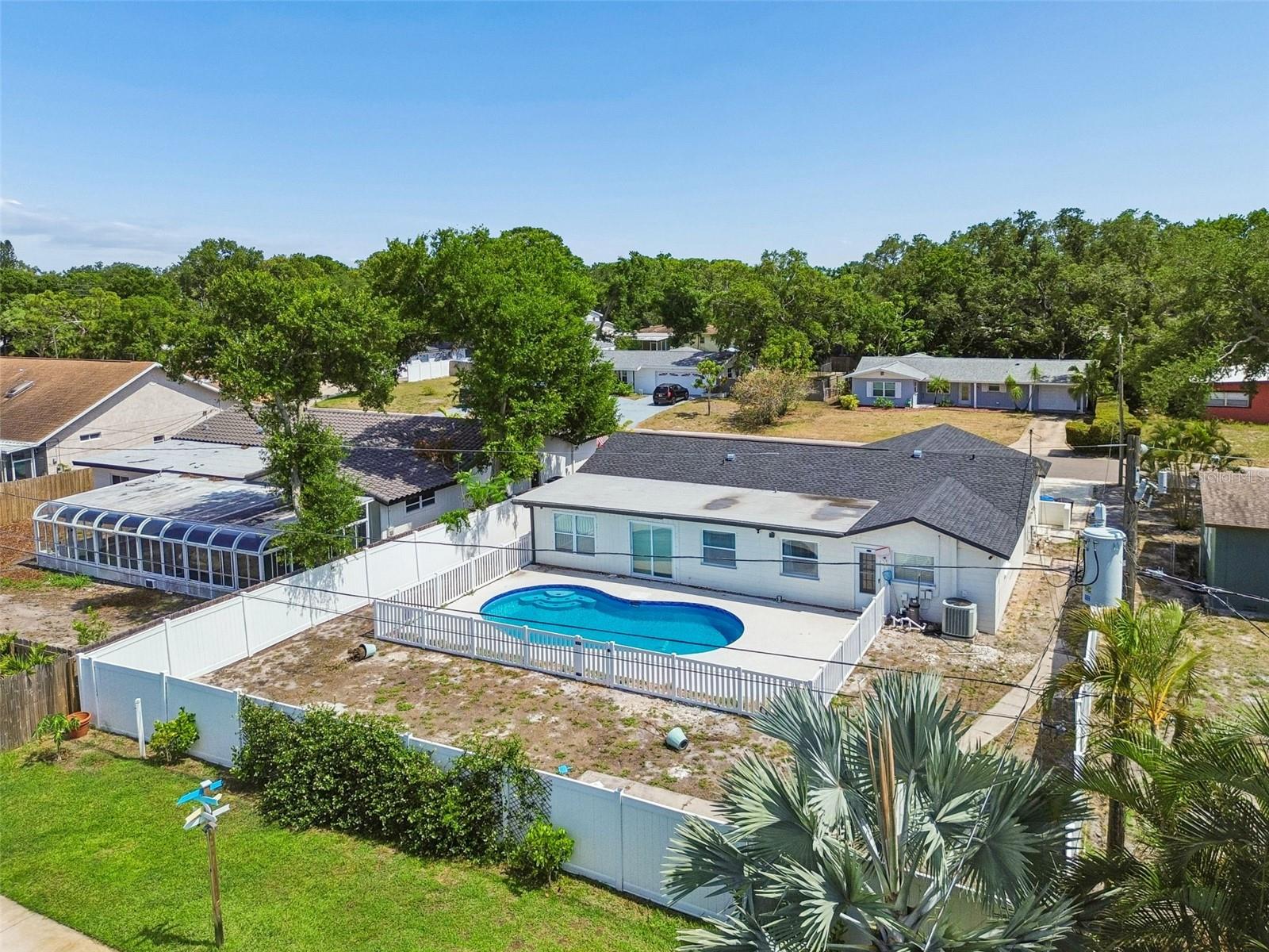 2461 69th Ave S, St Petersburg, FL 33712
