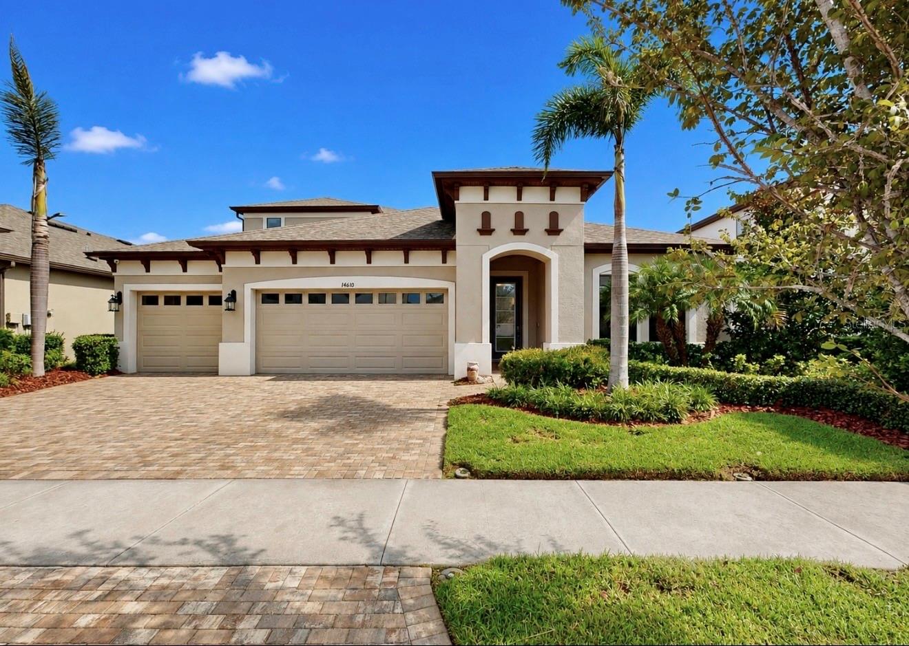 14610 Red Castle Ave, Lithia, FL 33547