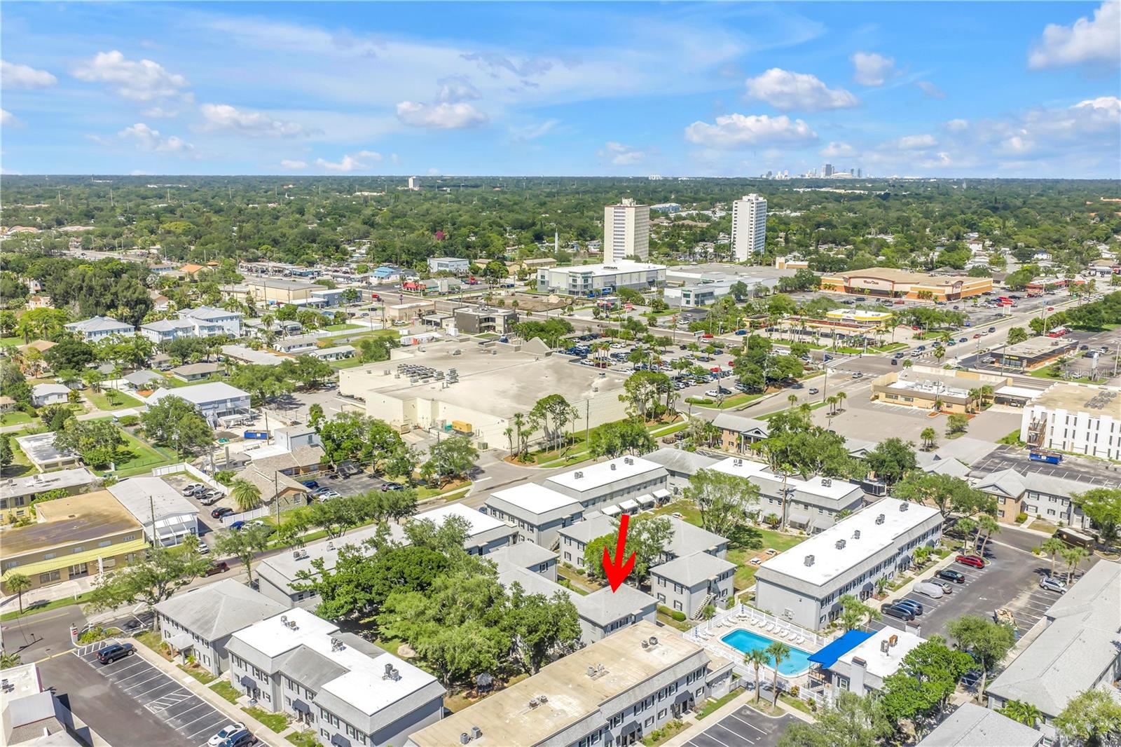 6960 Sunset Dr S #1A, South Pasadena, FL 33707
