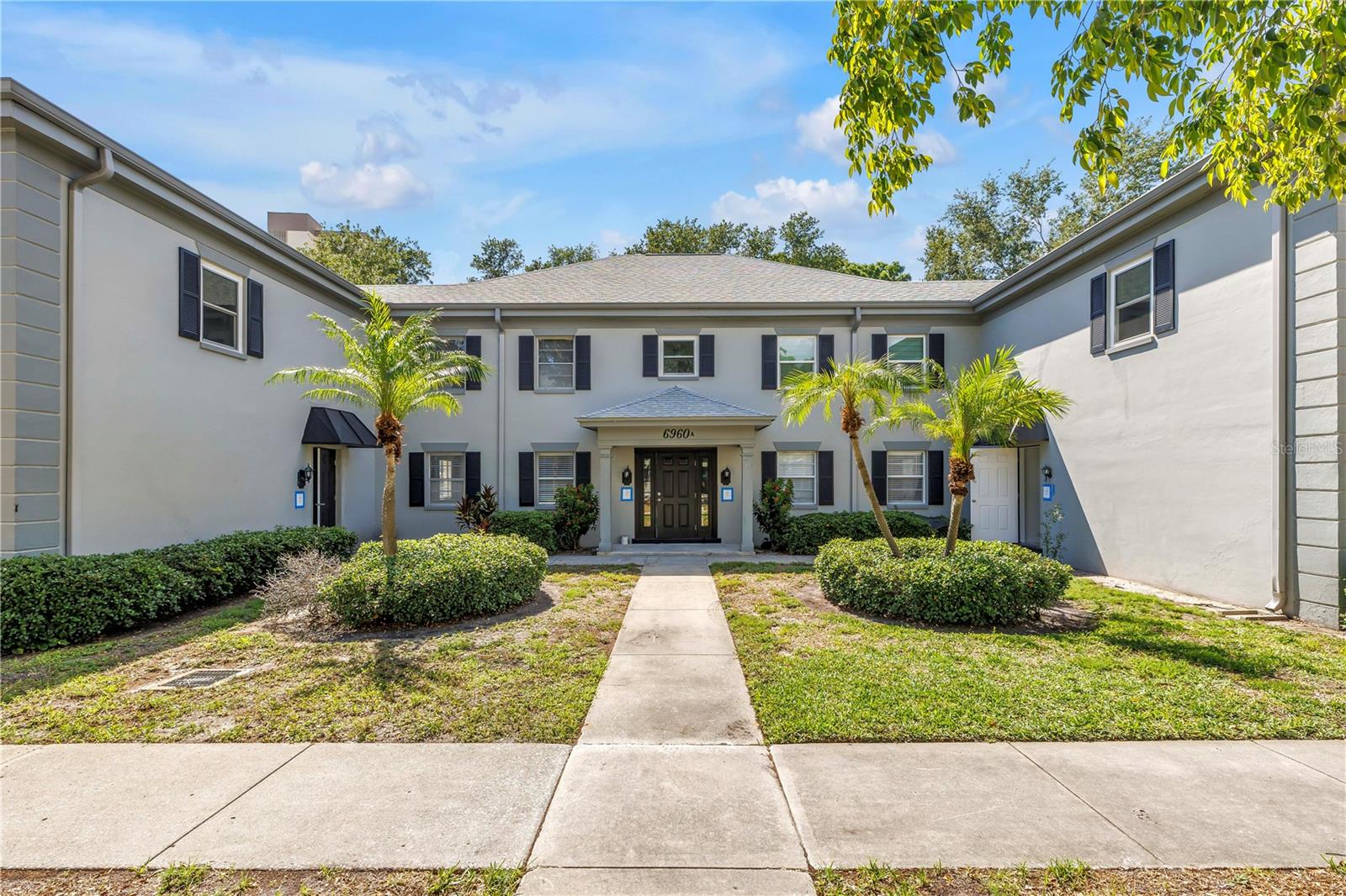 6960 Sunset Dr S #1A, South Pasadena, FL 33707