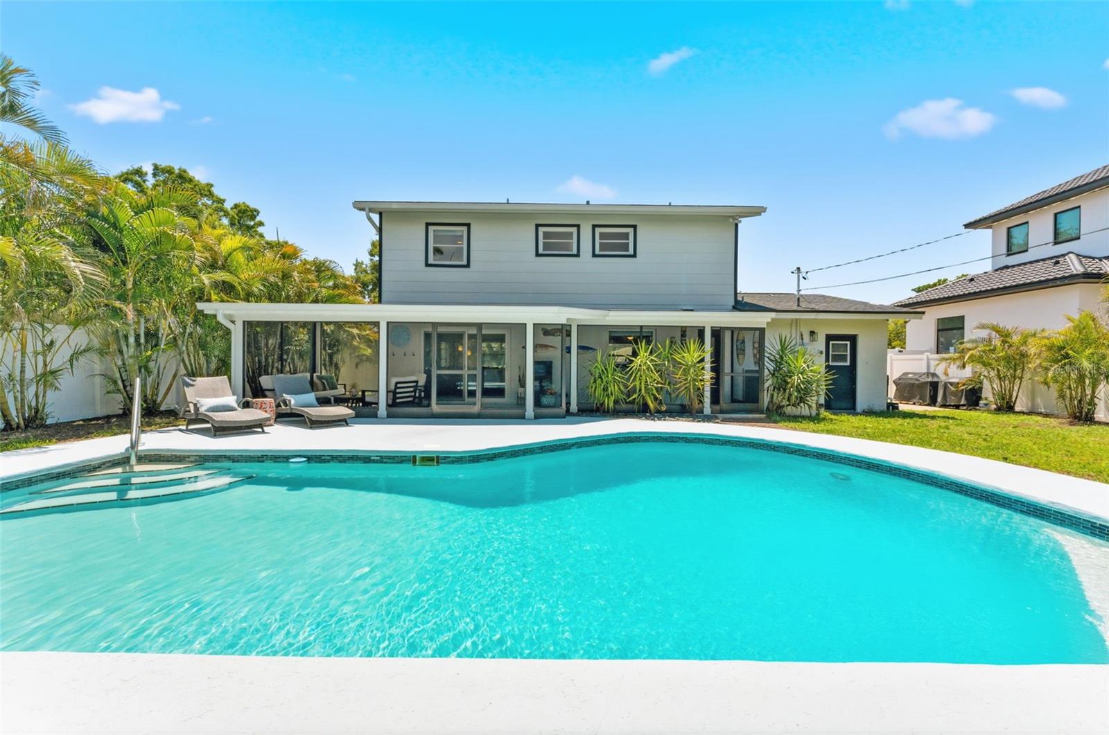 2701 67th Way N, St Petersburg, FL 33710