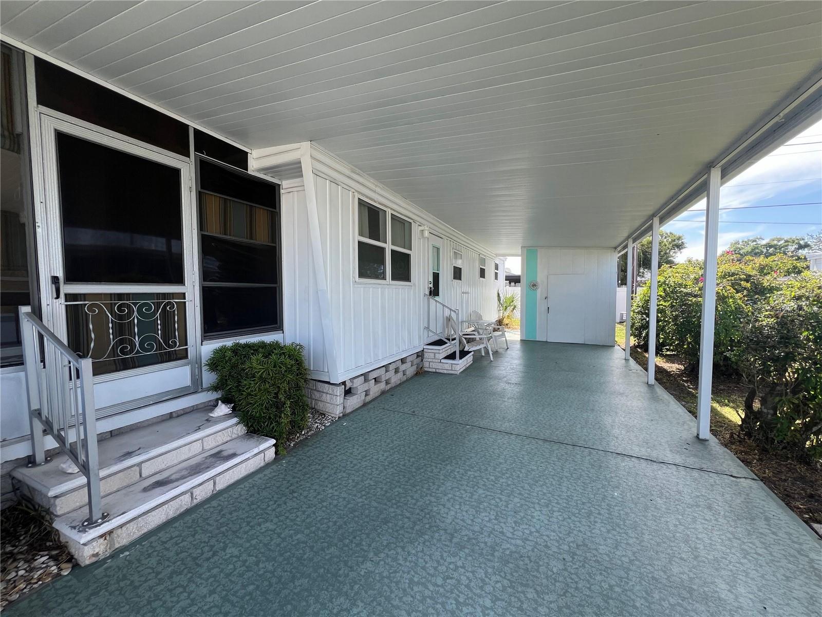 1500 County Road 1 #95, Dunedin, FL 34698