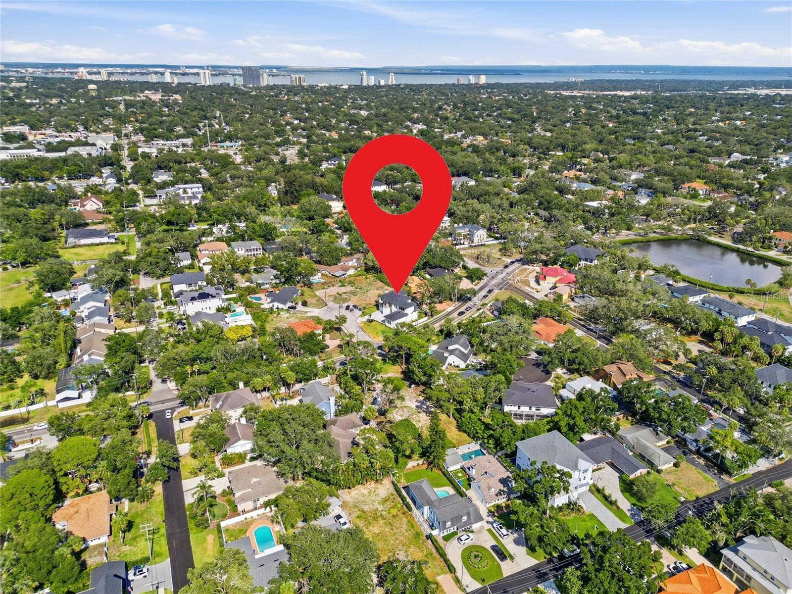 4706 W San Carlos St, Tampa, FL 33629