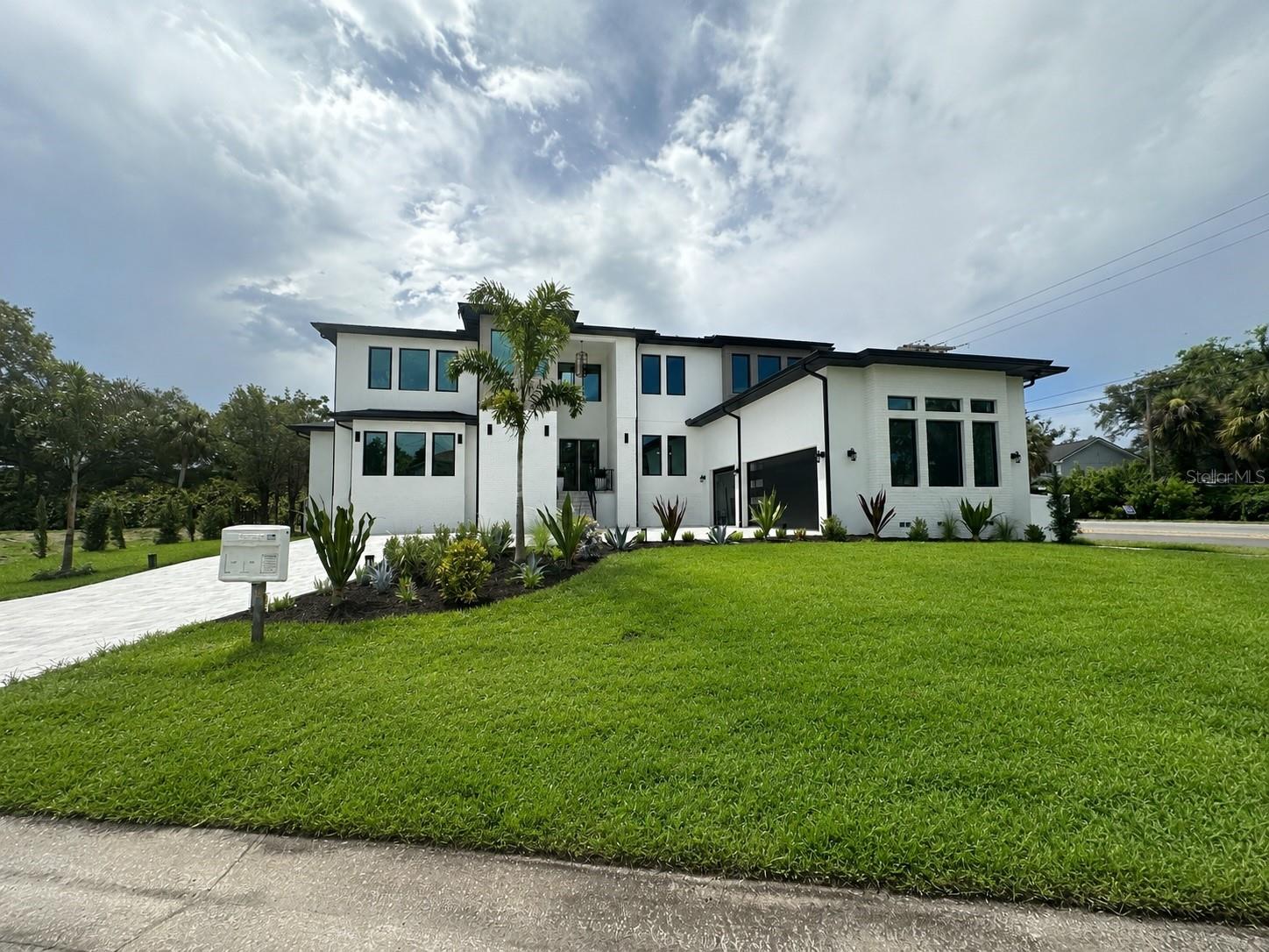 4706 W San Carlos St, Tampa, FL 33629