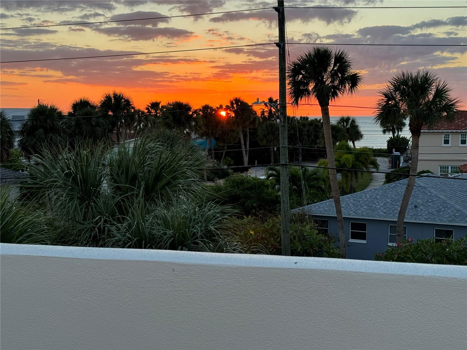 831 Mandalay Ave, Clearwater Beach, FL 33767