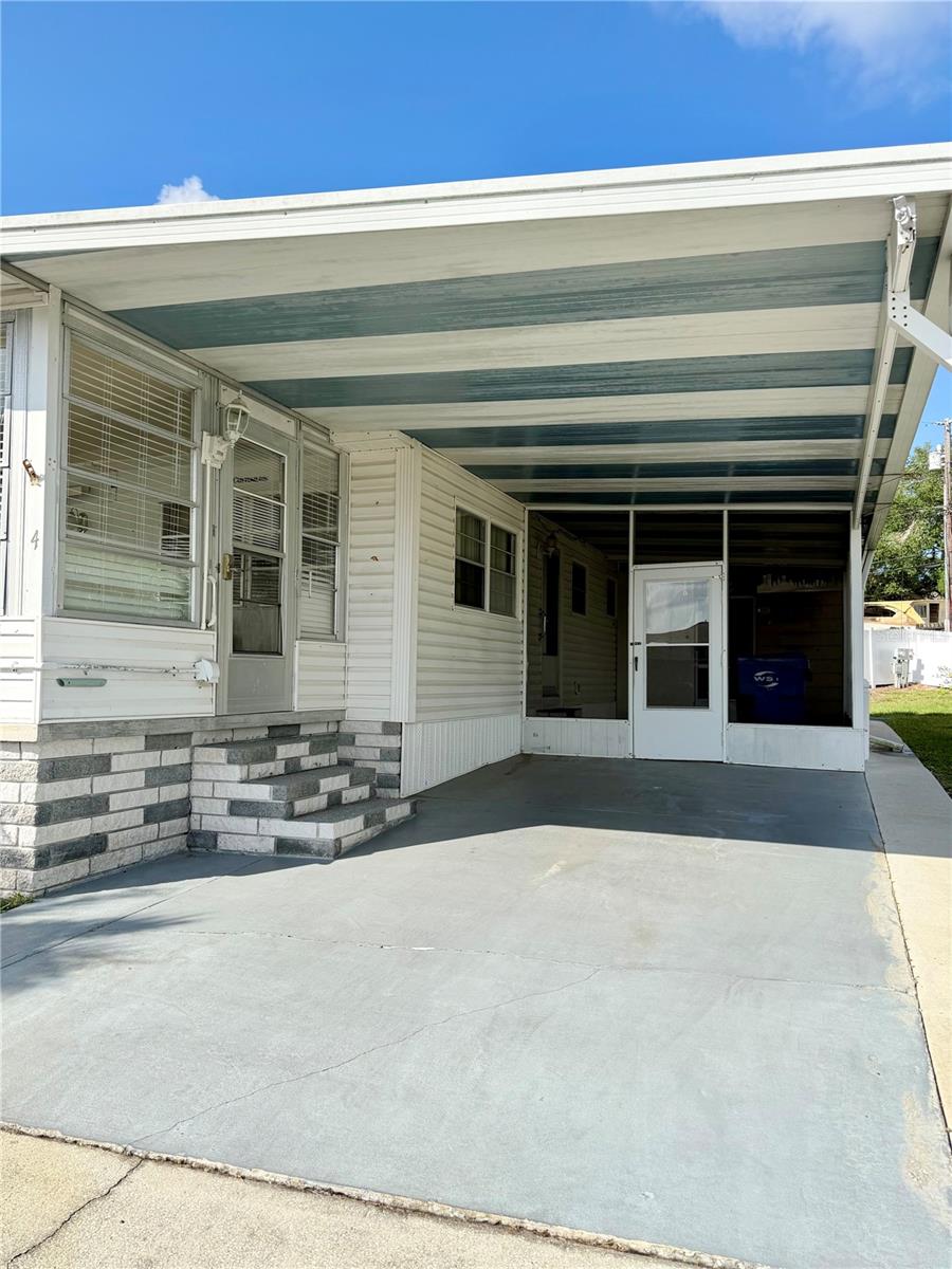 10399 67th Ave #4, Seminole, FL 33772