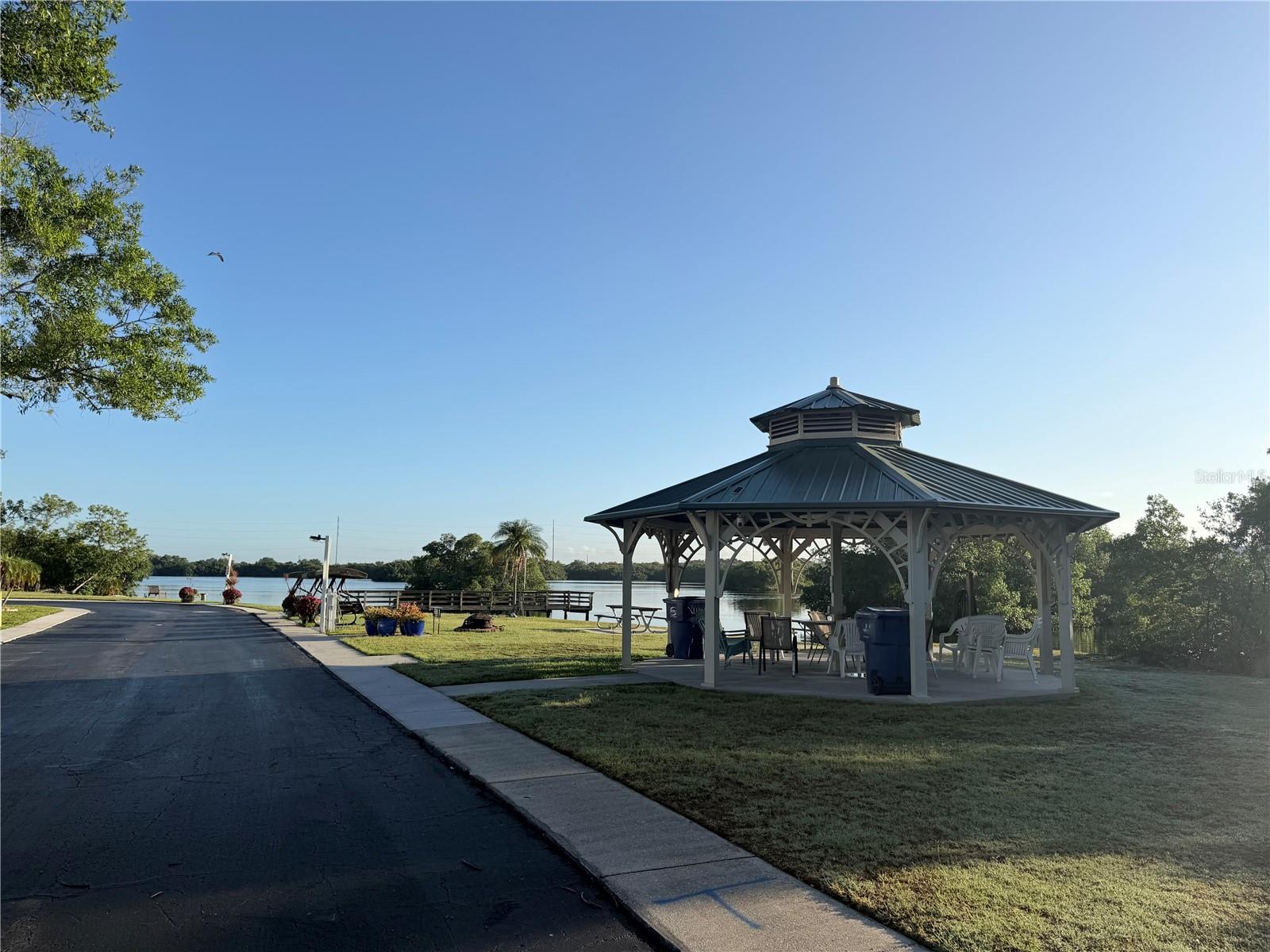 10399 67th Ave #4, Seminole, FL 33772