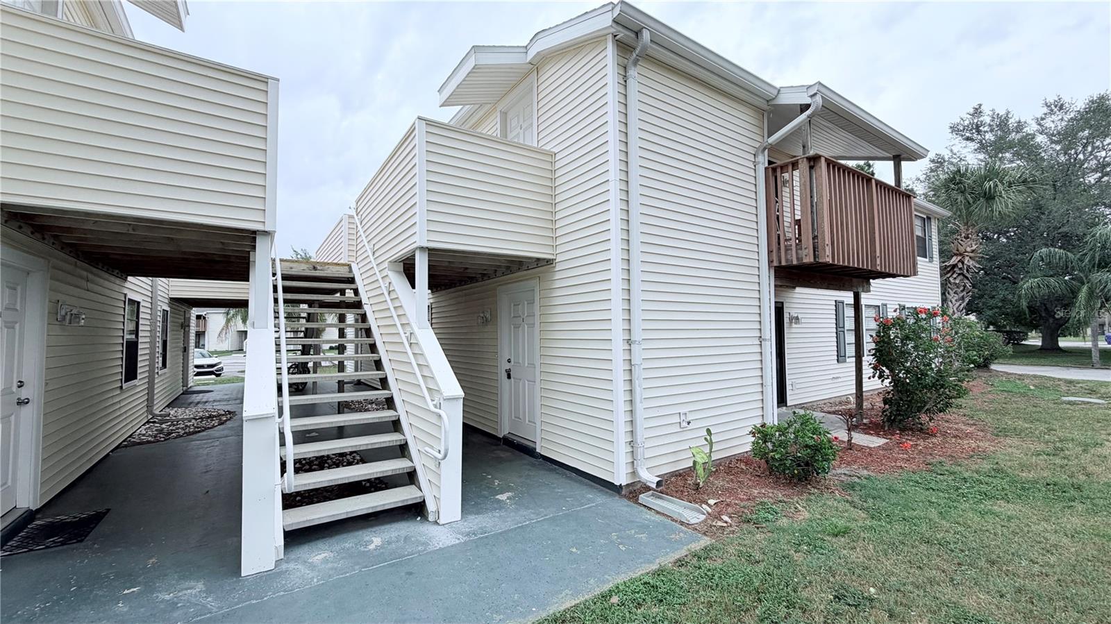 131 Sabal Ct #E, Oldsmar, FL 34677