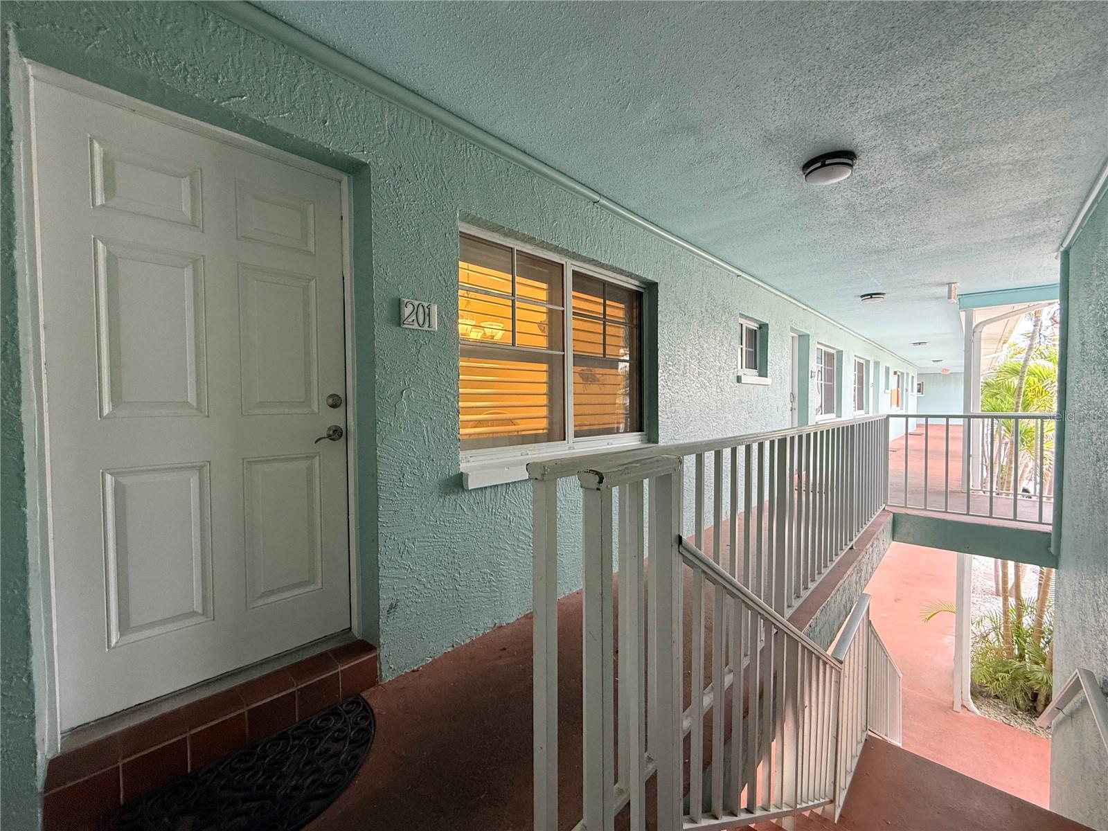 19417 Gulf Blvd #D201, Indian Rocks Beach, FL 33785