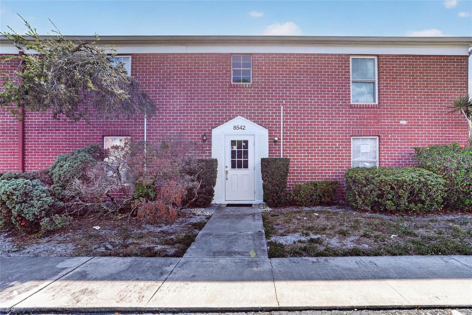8542 10th St N #B, St Petersburg, FL 33702