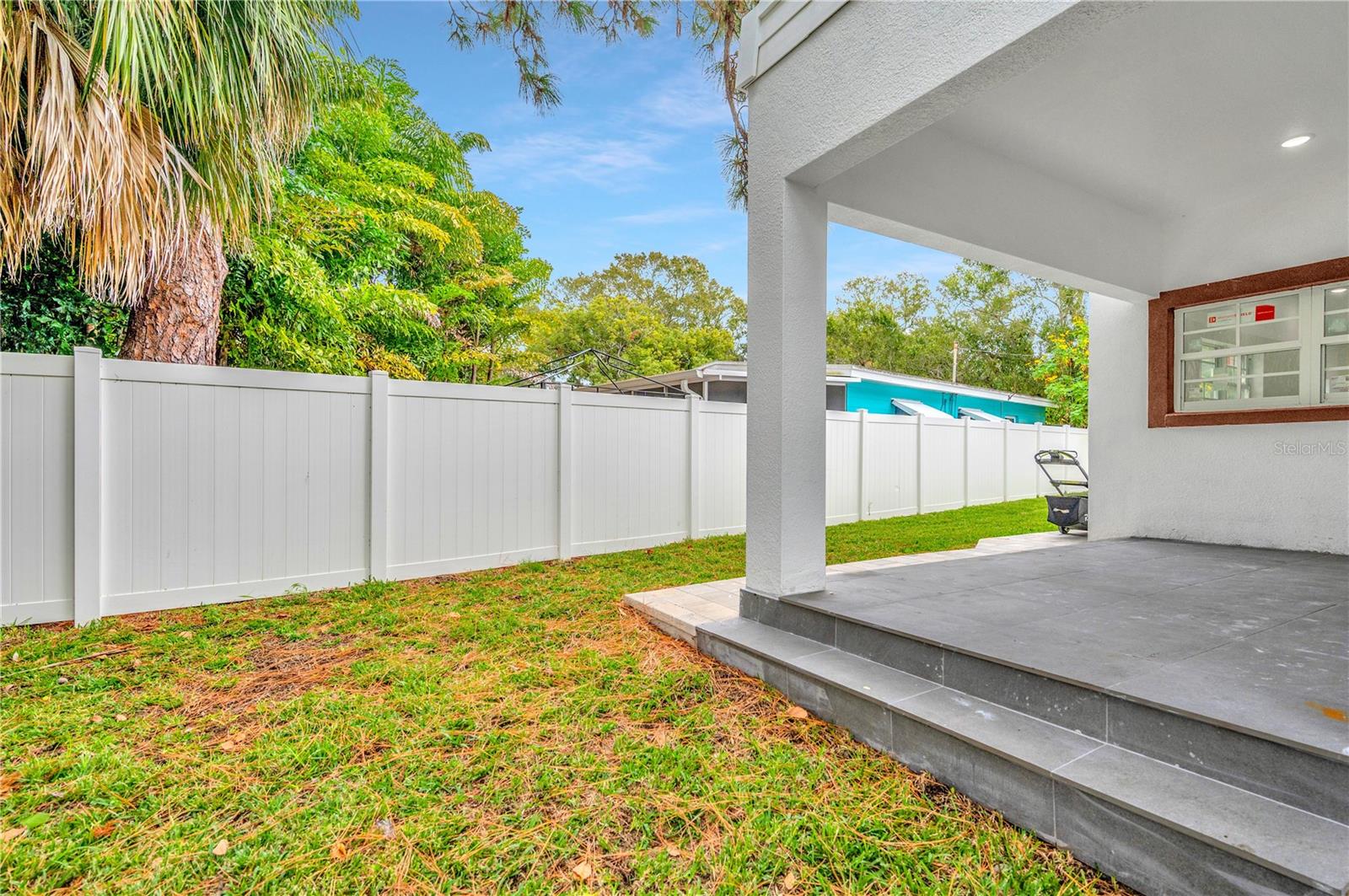 1105 Conant Ave, Safety Harbor, FL 34695