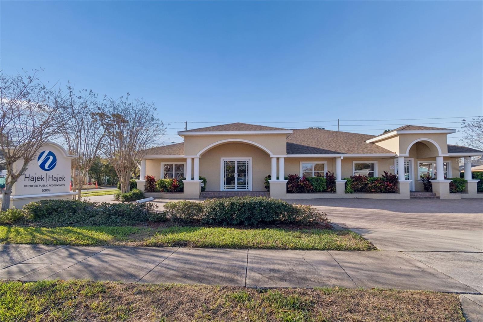 5308 Central Ave, St Petersburg, FL 33707