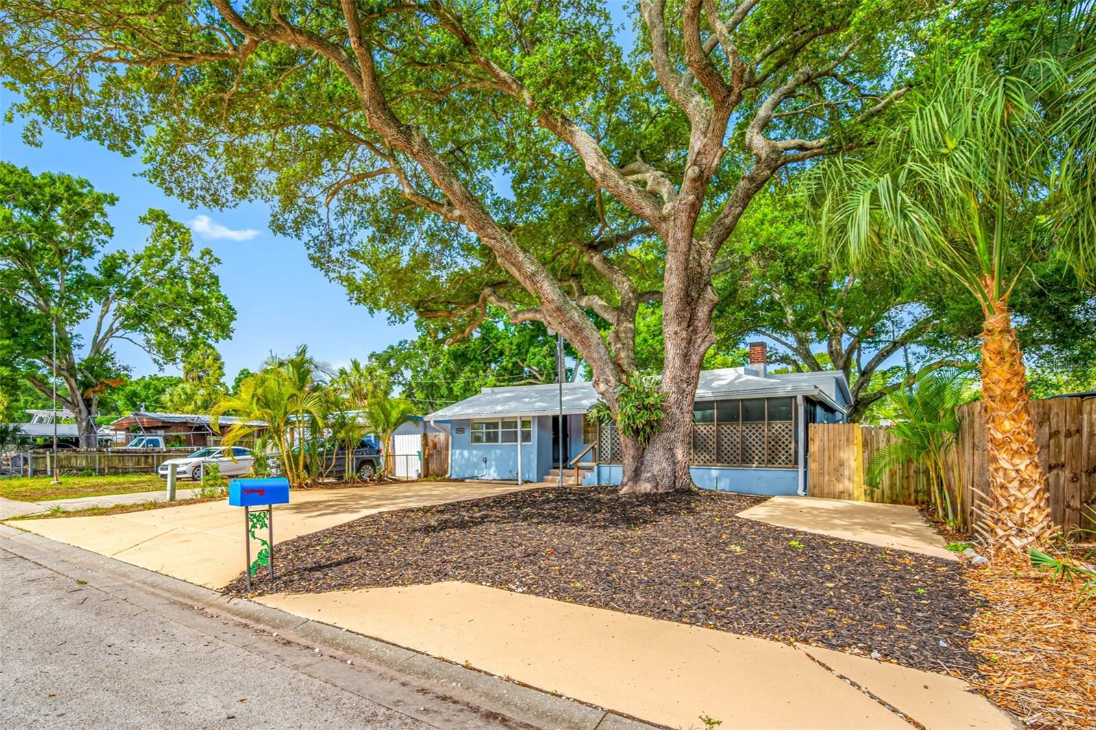 5044 Betty St N, St Petersburg, FL 33709