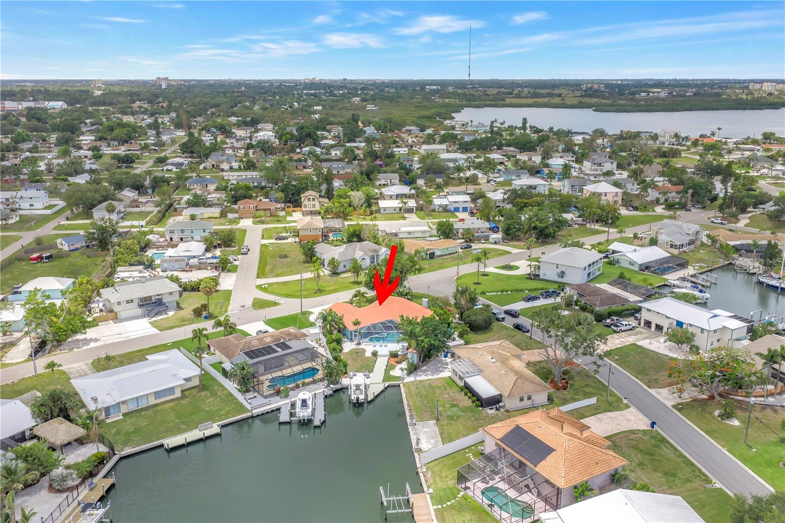 4911 Palmetto Point Dr, Palmetto, FL 34221